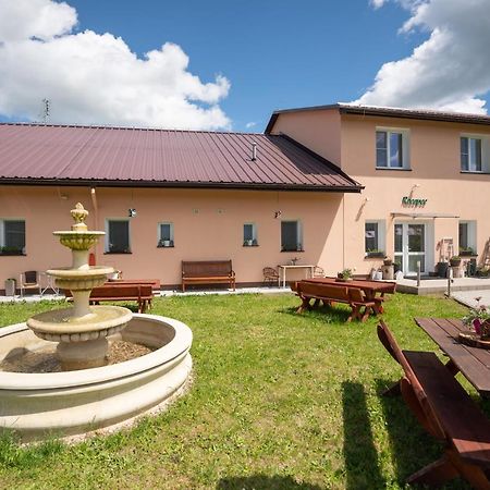 Pension V Lukach Dlouhá Ves Exterior photo