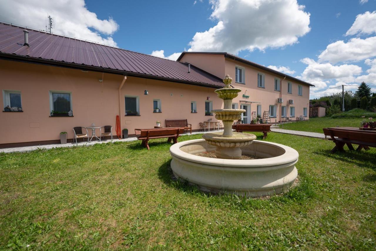 Pension V Lukach Dlouhá Ves Exterior photo