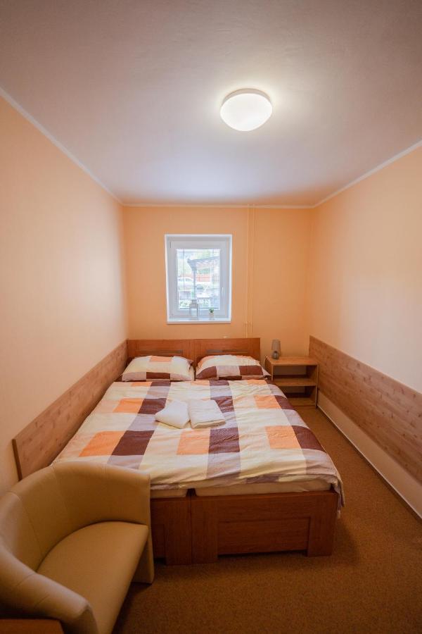 Pension V Lukach Dlouhá Ves Exterior photo